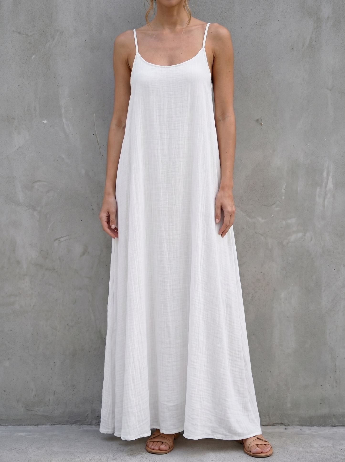 Clara | Vestido espalda al descubierto tirantes ajustables