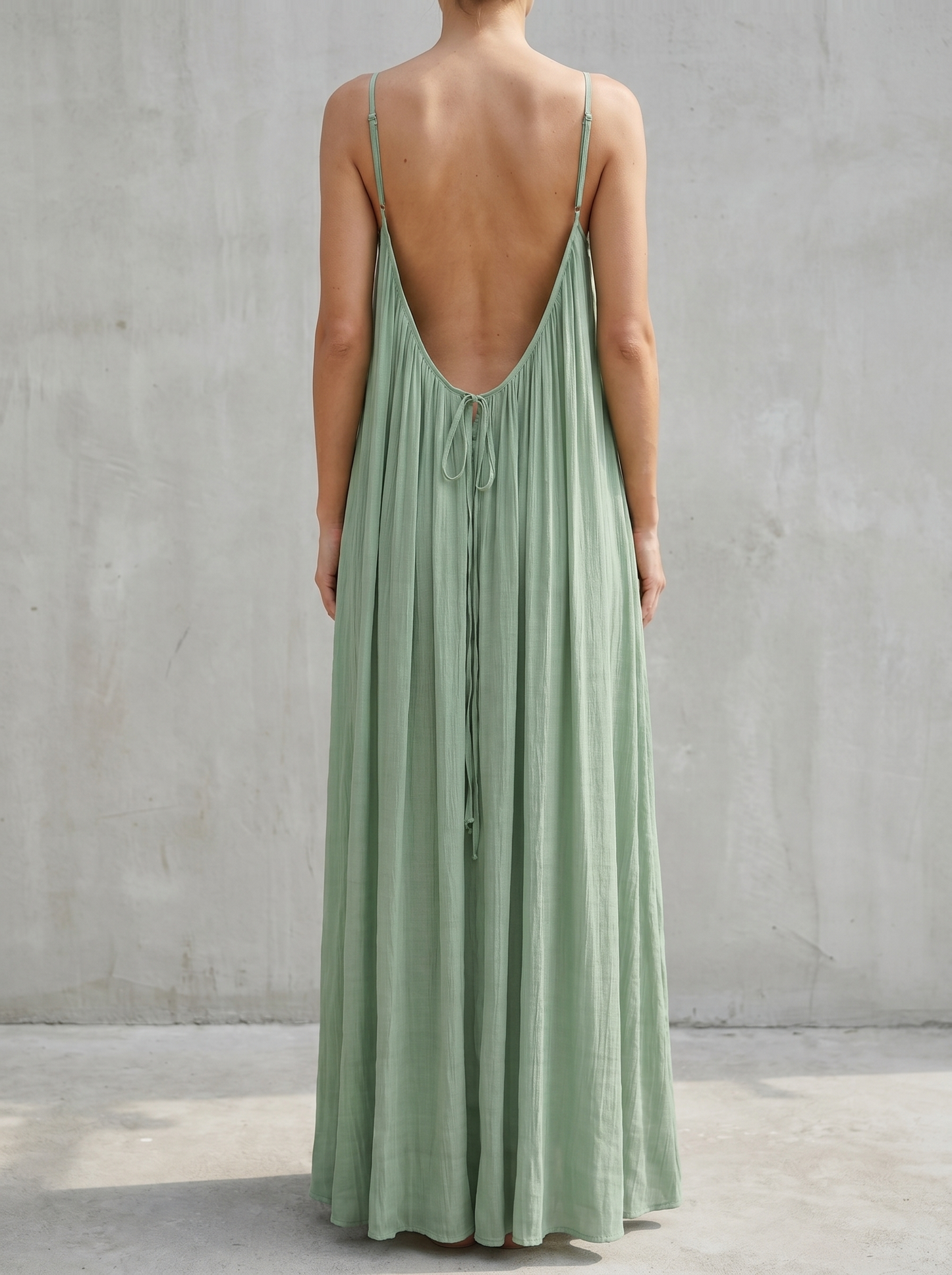 Clara | Vestido espalda al descubierto tirantes ajustables