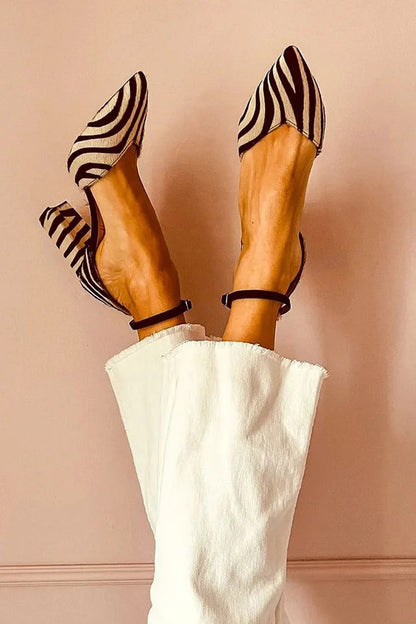 Carol |  Zapatos de tacón de punta con estampado de cebra